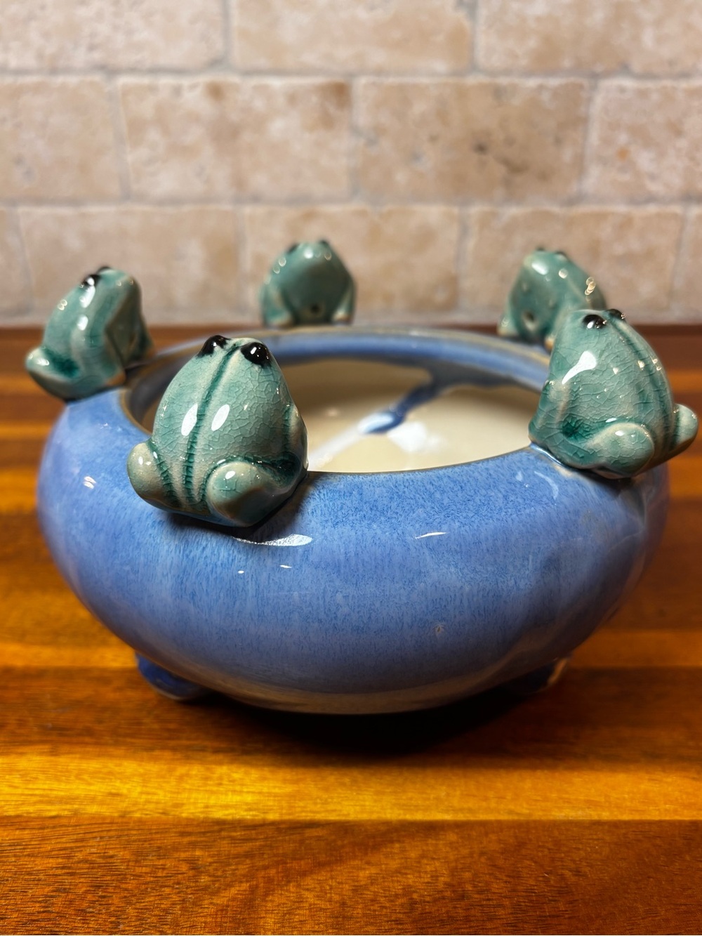 Vintage Majolica Style 5 Frog Planter